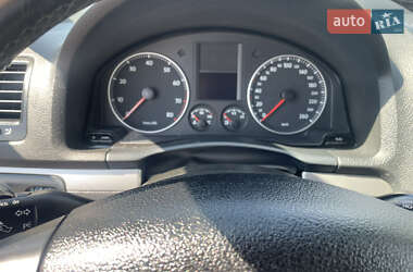 Хэтчбек Volkswagen Golf 2007 в 