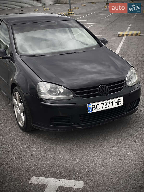 Volkswagen Golf 2005