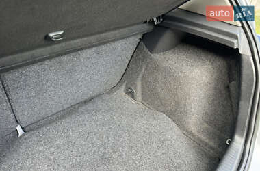 Хэтчбек Volkswagen Golf 2008 в 