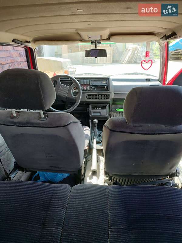 Хэтчбек Volkswagen Golf 1988 в Львове