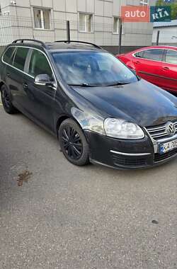 Универсал Volkswagen Golf 2008 в 