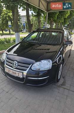 Універсал Volkswagen Golf 2009 в Дубні