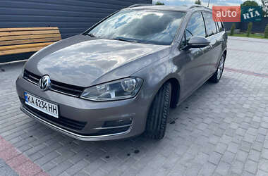 Универсал Volkswagen Golf 2015 в Житомире