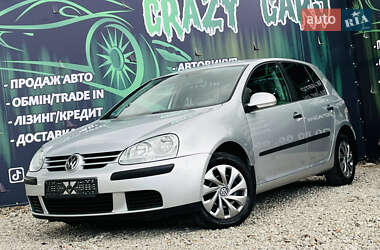 Хэтчбек Volkswagen Golf 2005 в Харькове