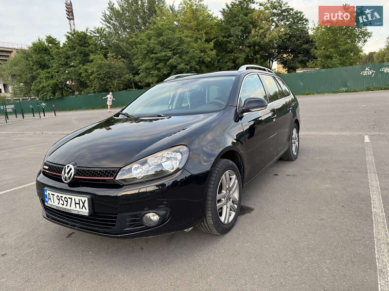 Универсал Volkswagen Golf 2011 в Ивано-Франковске