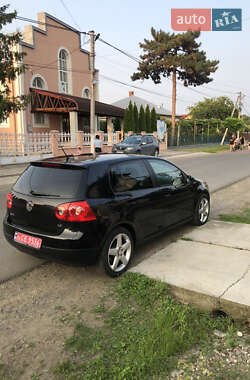 Хэтчбек Volkswagen Golf 2008 в 