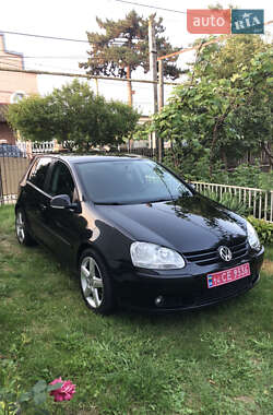 Хэтчбек Volkswagen Golf 2008 в 