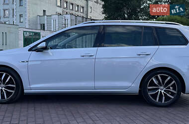 Универсал Volkswagen Golf 2017 в 