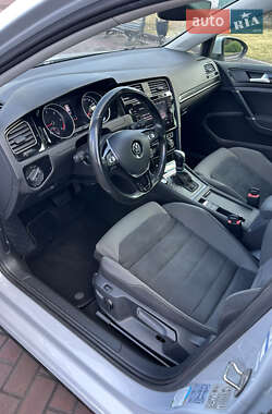 Универсал Volkswagen Golf 2017 в 