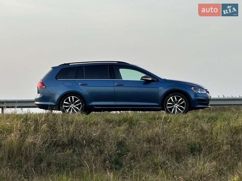 Volkswagen Golf 2016