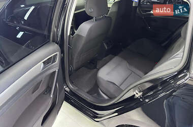 Универсал Volkswagen Golf 2014 в 