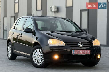 Хэтчбек Volkswagen Golf 2007 в Черновцах