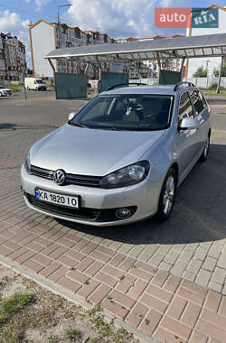 Універсал Volkswagen Golf 2011 в Києві