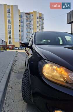 Хэтчбек Volkswagen Golf 2010 в 