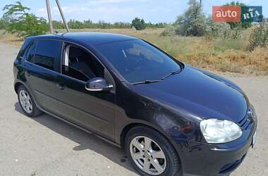 Хэтчбек Volkswagen Golf 2006 в Белгороде-Днестровском