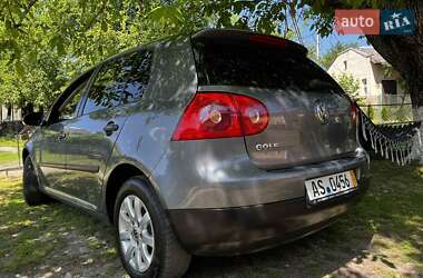 Хэтчбек Volkswagen Golf 2005 в Бориславе