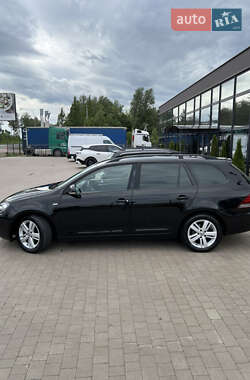 Универсал Volkswagen Golf 2012 в 