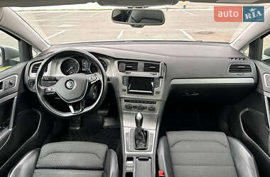 Универсал Volkswagen Golf 2014 в Киеве