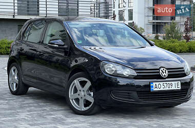 Хетчбек Volkswagen Golf 2009 в Мукачевому
