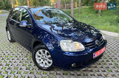 Хетчбек Volkswagen Golf 2008 в Києві
