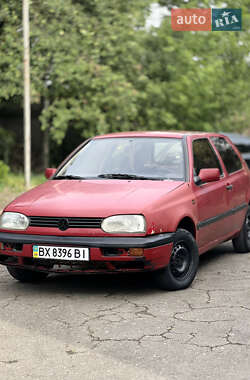 Хетчбек Volkswagen Golf 1993 в Волочиську