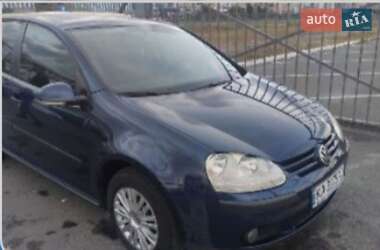 Хетчбек Volkswagen Golf 2006 в Лохвиці