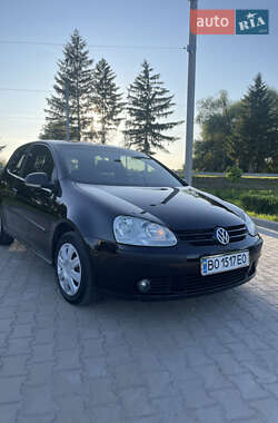 Хетчбек Volkswagen Golf 2008 в Ланівці