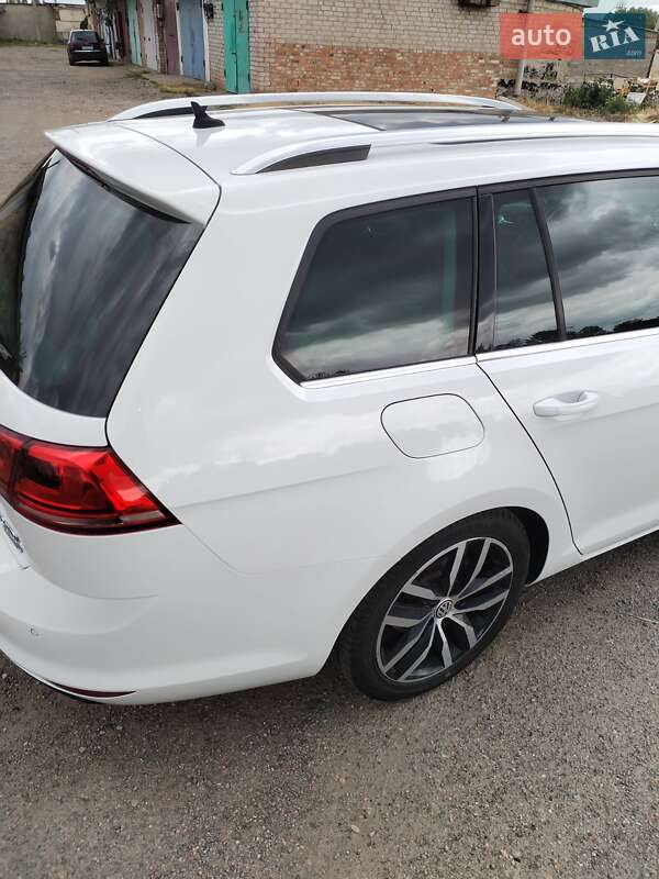 Универсал Volkswagen Golf 2013 в Долинской фото 8 Универсал Volkswagen Golf 2013 в Долинской