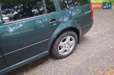 Універсал Volkswagen Golf 1999 в 