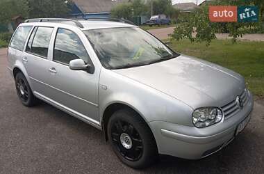 Універсал Volkswagen Golf 2004 в Яготині