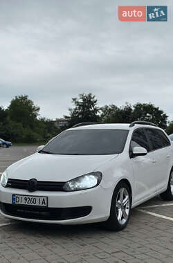 Універсал Volkswagen Golf 2011 в Луцьку