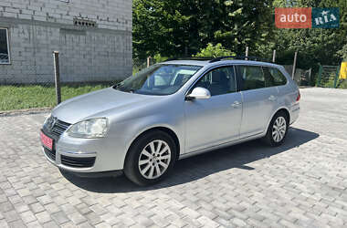 Універсал Volkswagen Golf 2008 в Борщеві