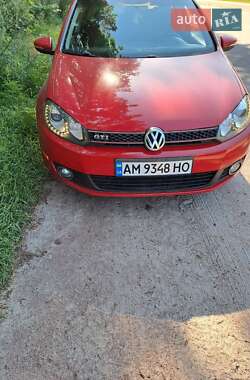 Хэтчбек Volkswagen Golf 2012 в Житомире