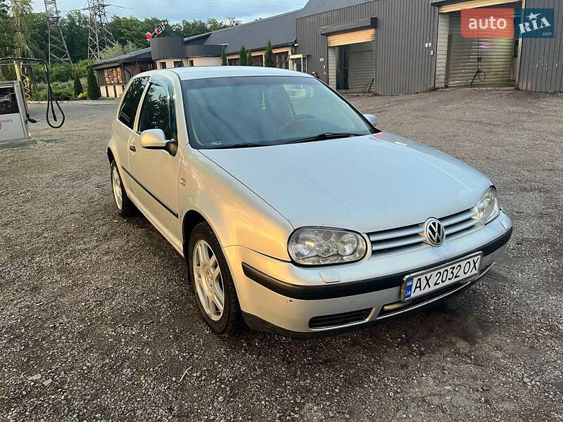 Volkswagen Golf 1998