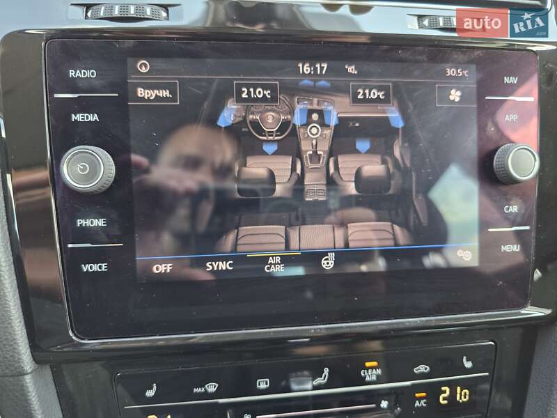 Хэтчбек Volkswagen Golf 2017 в Мукачево