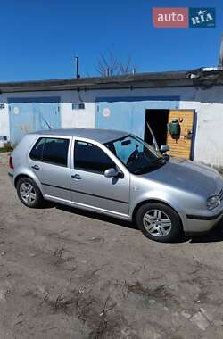 Хетчбек Volkswagen Golf 2002 в Нетішині