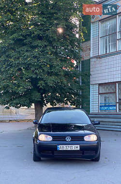 Хэтчбек Volkswagen Golf 1998 в Немирове