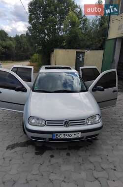 Хэтчбек Volkswagen Golf 1999 в Хырове