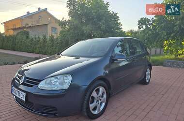 Хетчбек Volkswagen Golf 2004 в Івано-Франківську