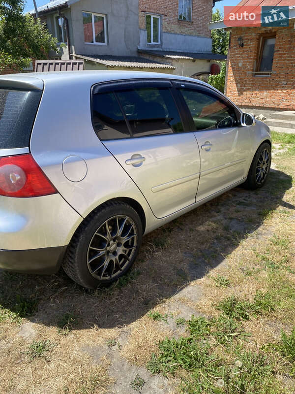 Хэтчбек Volkswagen Golf 2004 в Львове фото 5 Хэтчбек Volkswagen Golf 2004 в Львове