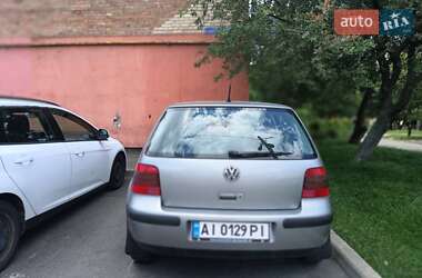 Хэтчбек Volkswagen Golf 2002 в Борисполе