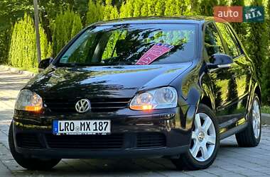 Хетчбек Volkswagen Golf 2006 в Дрогобичі