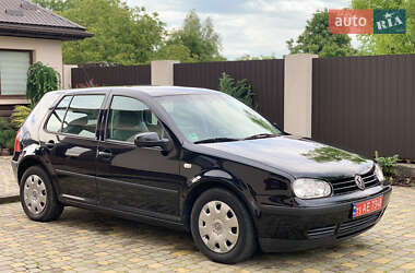 Хэтчбек Volkswagen Golf 1999 в Яворове