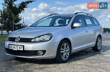 Універсал Volkswagen Golf 2010 в Києві