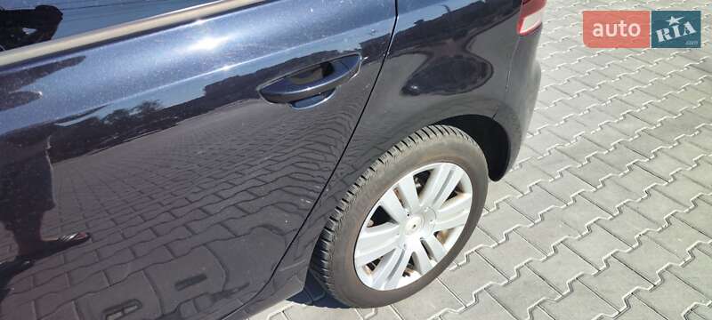 Хетчбек Volkswagen Golf 2010 в Хмельницькому
