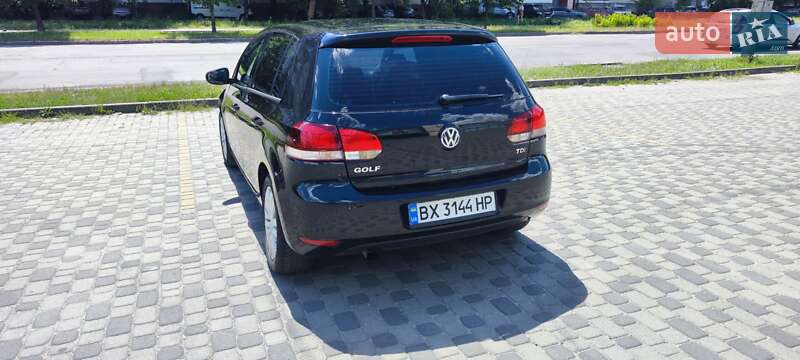 Хетчбек Volkswagen Golf 2010 в Хмельницькому