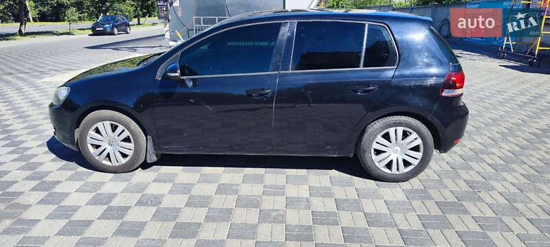 Хетчбек Volkswagen Golf 2010 в Хмельницькому