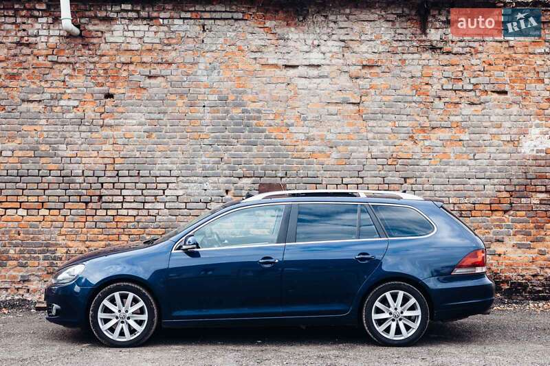 Універсал Volkswagen Golf 2011 в Вінниці