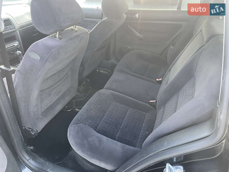 Універсал Volkswagen Golf 2001 в Кам'янець-Подільському