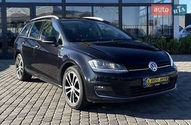 Универсал Volkswagen Golf 2015 в Мукачево